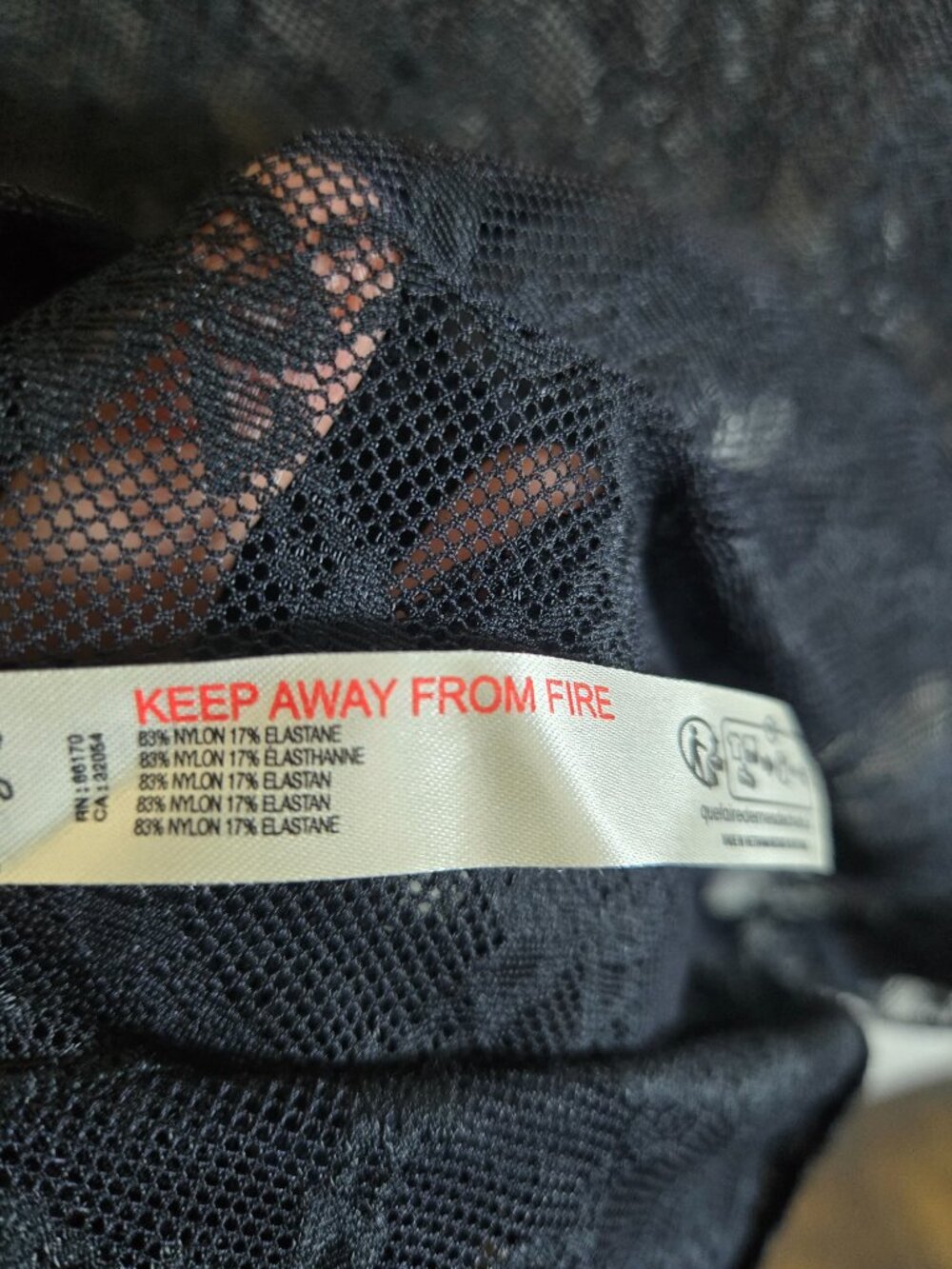 Free People Intimately Black Lace Sheer Long Sleeve Mesh Top M Boho Festival - Picture 4 of 9